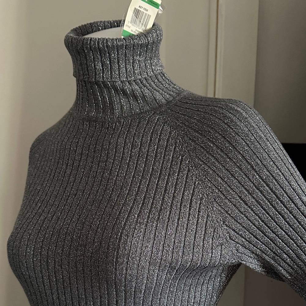 INC international concept silver knit Gray Ribbed Turtleneck Sweaters metallic